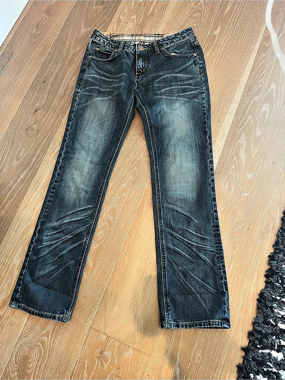 Vintage Y2K Levi's Lady Style Low Waist Slim Line Jeans Waist 30 Blue